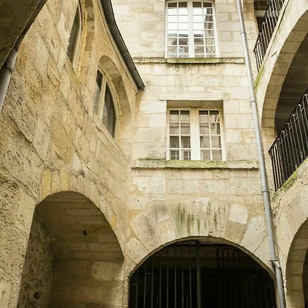 Descazeaux